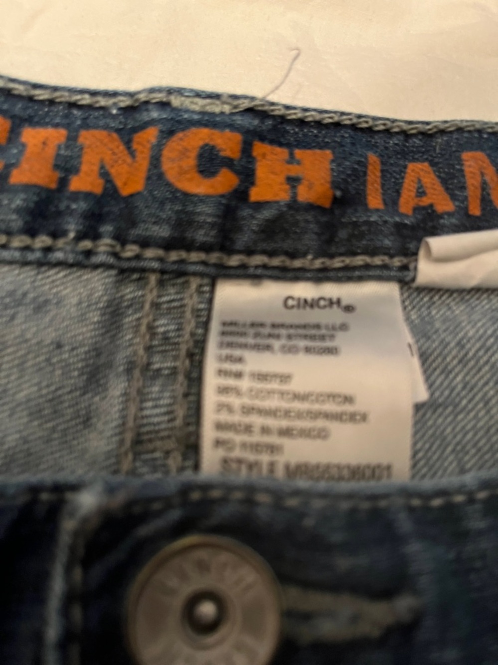 Cinch Ian Mens  Boot Cut Jeans in Light Blue Wash
Size 36x36 - Picture 3 of 8